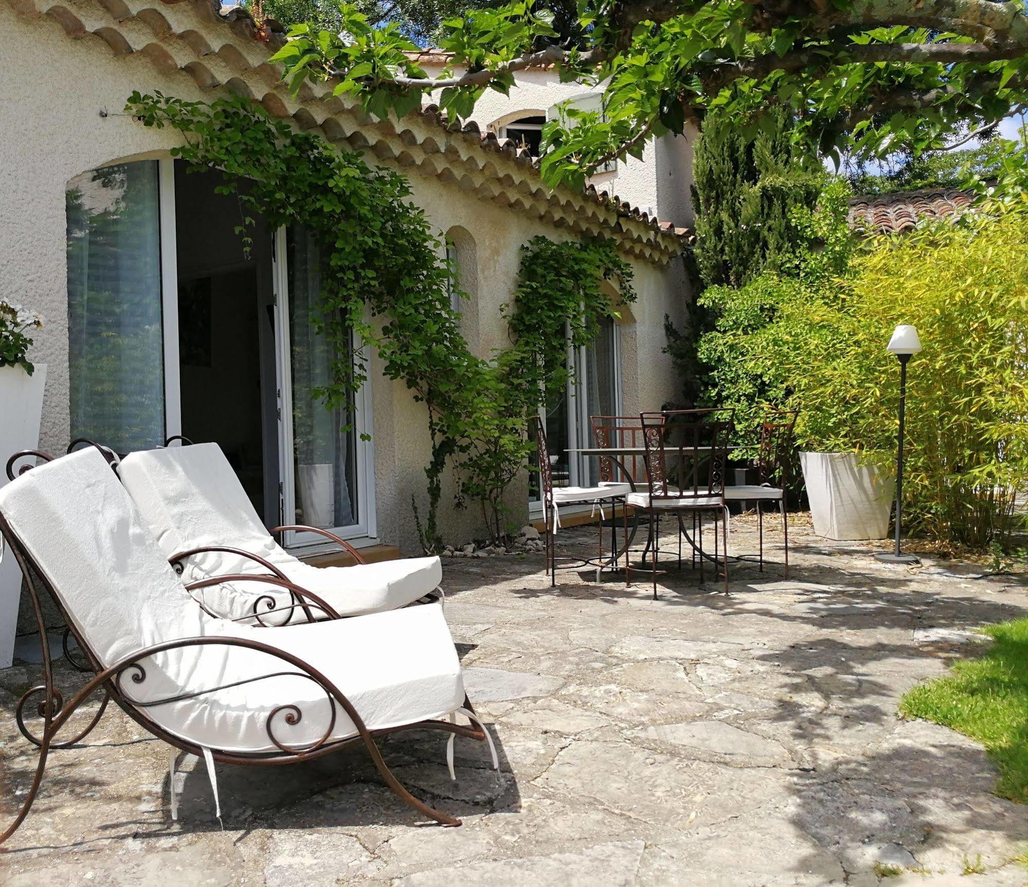 La Bastide des Mûriers Deaux Exterior foto